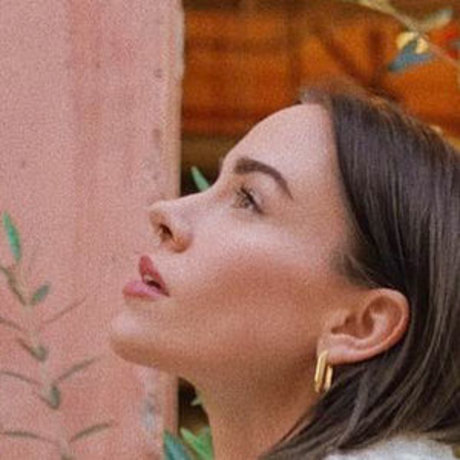 Christa Brittany Allen étoile magnifique galeries