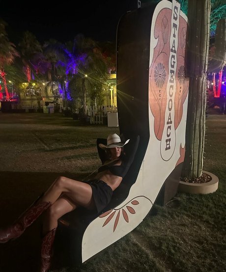 point de vue de rattachement onlyfans pornographique gratuit img