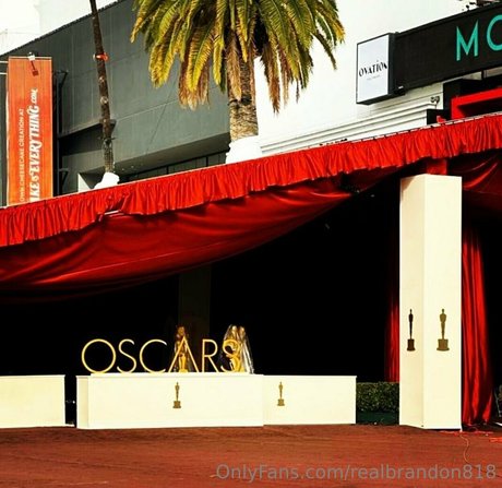 realbrandon818 modèle sexy archive