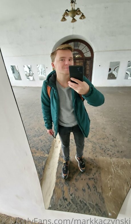 markkaczynski actrice sexy photo