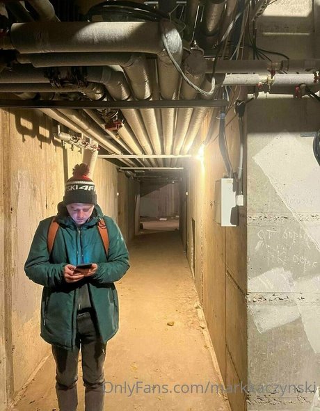 markkaczynski modèle nu galeries