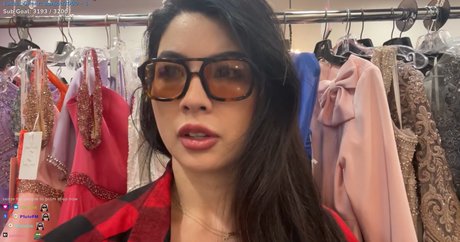 CarolineKwan star du porno exclusive photo