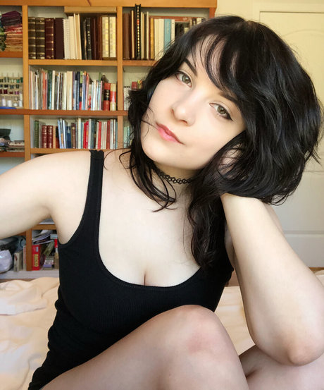 Hiso Neko star du porno en haute qualité archive