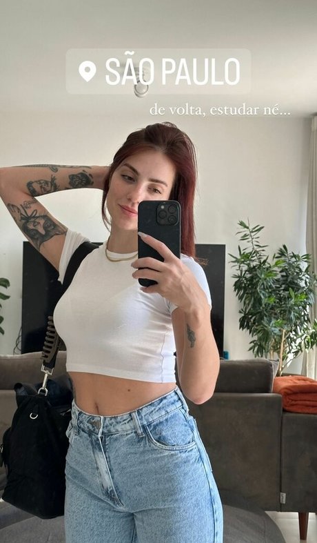 Karol Queiroz xxx star du porno galerie