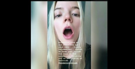 baisers lesbiens onlyfans meilleur sexy image