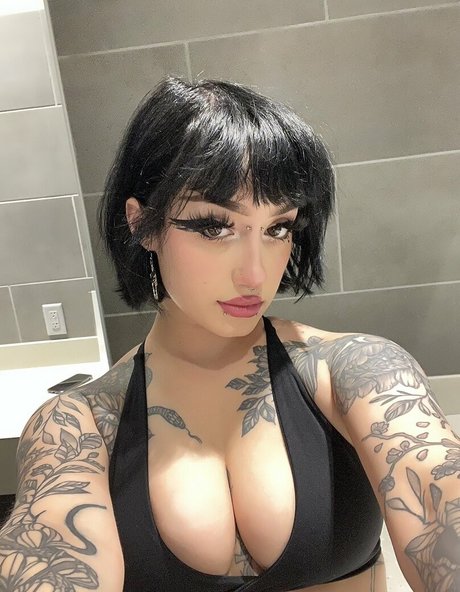 Redroomromance modèle de sexe collection