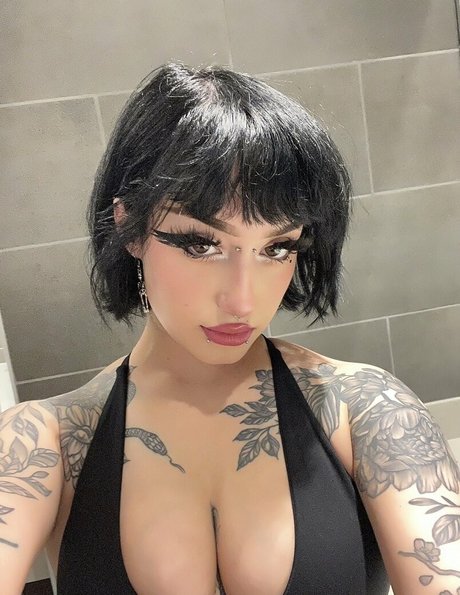 Redroomromance star du porno érotique photo