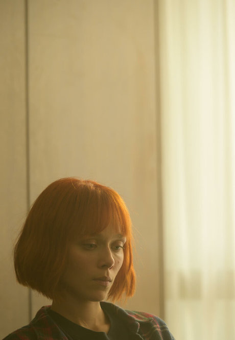 Ivanna Sakhno nus star du porno des photos