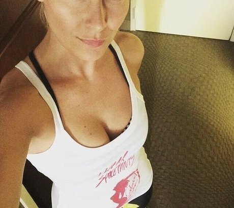 fans asiatiques potelés uniquement sexe de haute qualité image