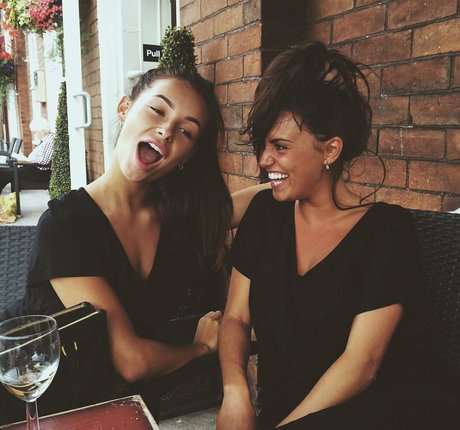 Clelia Theodorou modèle de haute qualité collection