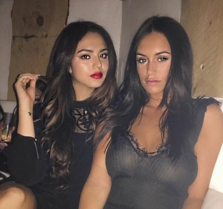 Clelia Theodorou sexe star du porno images