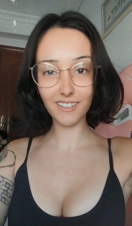 Nyukix modèle porno archive