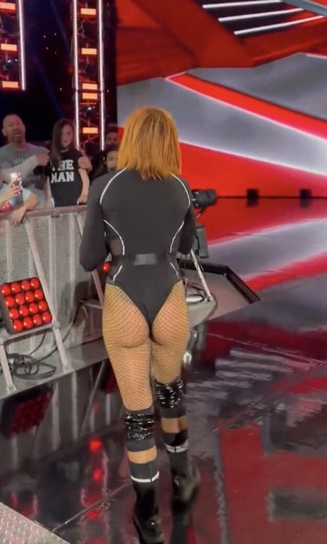 Becky Lynch top star images