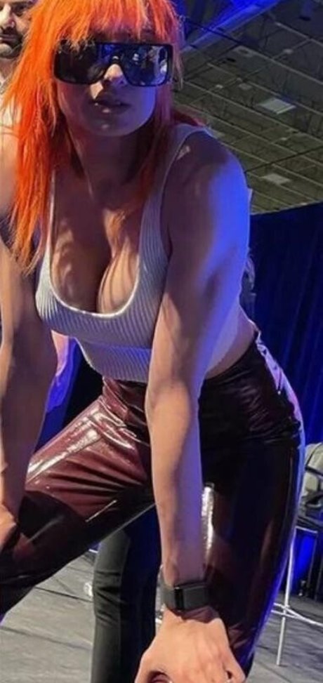 Becky Lynch étoile sexy galerie
