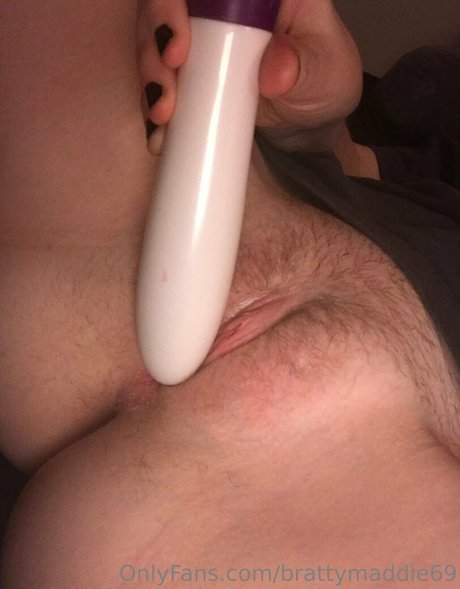 brattymaddie666 haut étoile galerie