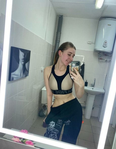 blonde en forme onlyfans chaud collection