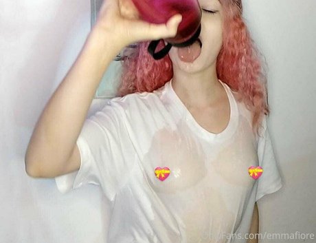 adolescent maigre onlyfans belle sexy img