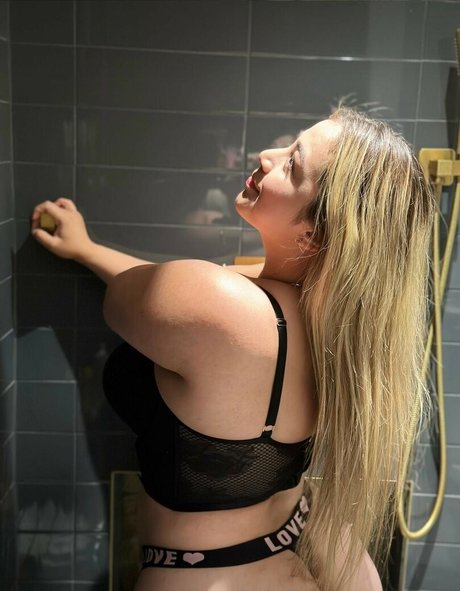 Stephanie Reyes belle star du porno photos