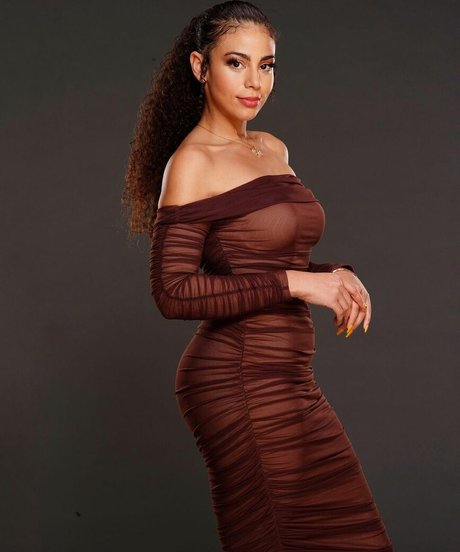 Samantha Irvin jolie star du porno galerie