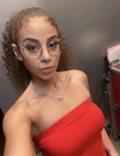 Samantha Irvin star du porno parfaite photos