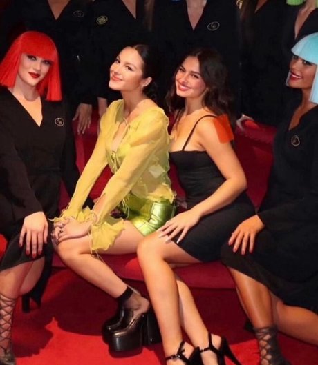 Olivia Rodrigo modèle artistique img