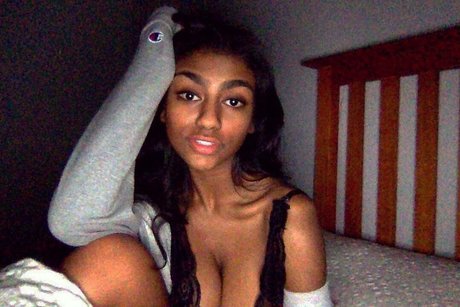 pieds dadolescentes asiatiques onlyfans meilleur nu img