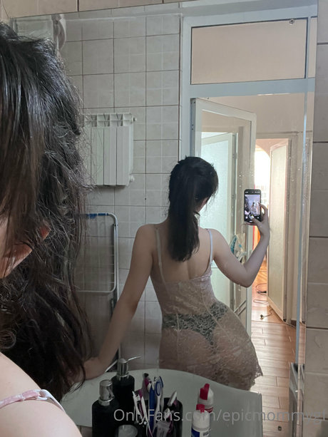 _Anna Ko FI_ actrice nue collection