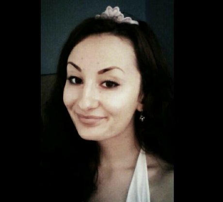 _Anna Ko FI_ modèle joli photo