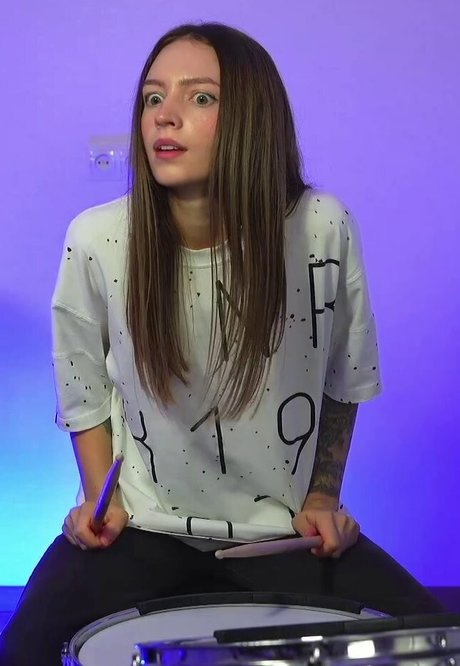 Kristina Rybalchenko étoile galeries