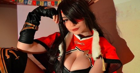 pom-pom girl asiatique onlyfans top jolie image