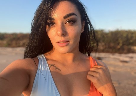 Deonna Purrazzo star du porno adulte des photos