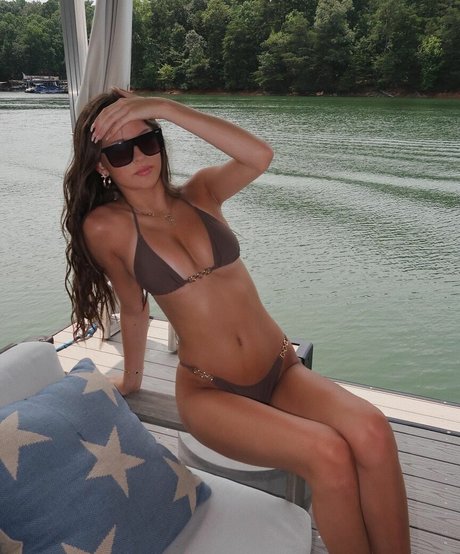 Mia Torrence xxx star du porno des photos