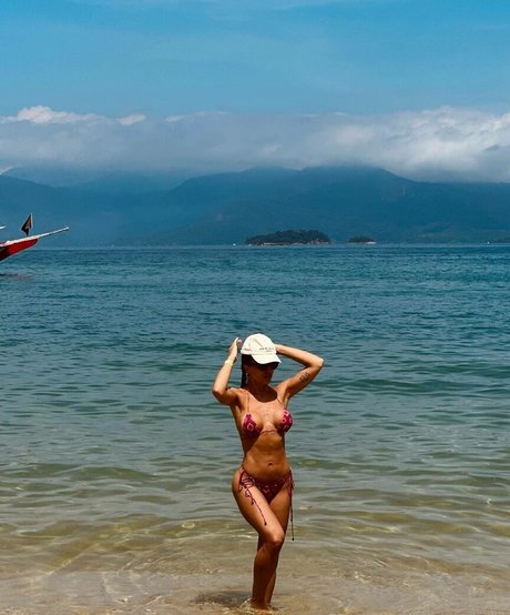 blonde aux gros seins onlyfans pornographique parfait galerie