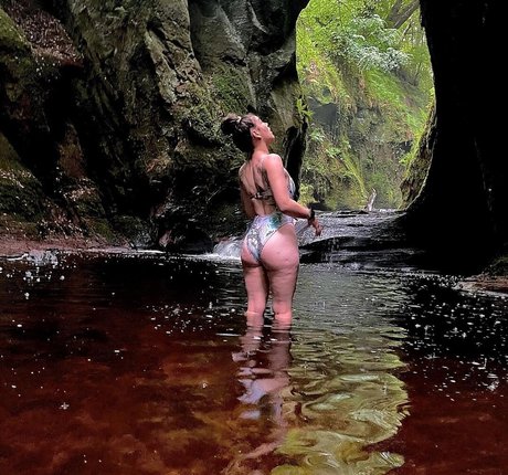 filles cosplay onlyfans pornographique xxx image