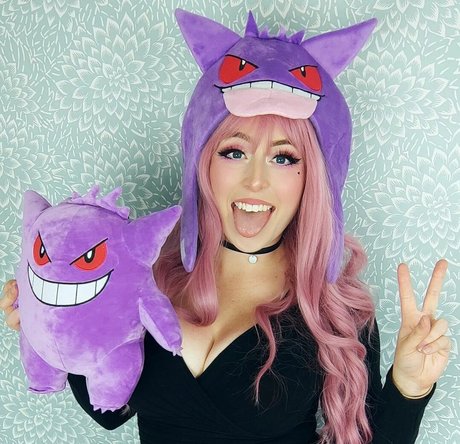 épouse infidèle onlyfans art photo