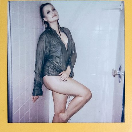 entraînement nu onlyfans adulte érotique collection