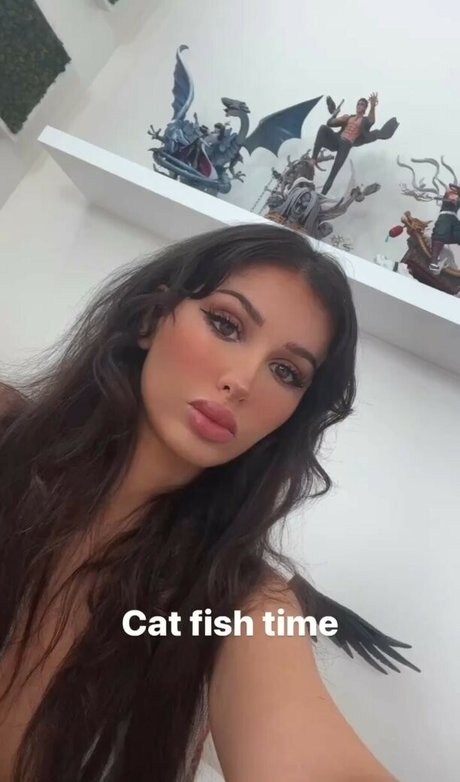 Sssniperwolf star du porno parfaite archive