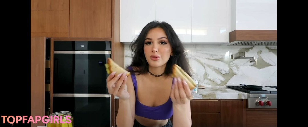 Sssniperwolf star du porno sympa galeries