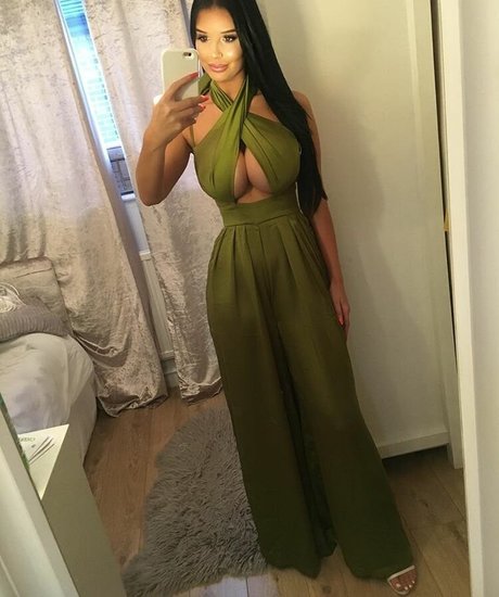 ébène gros seins onlyfans sympa gratuit galeries