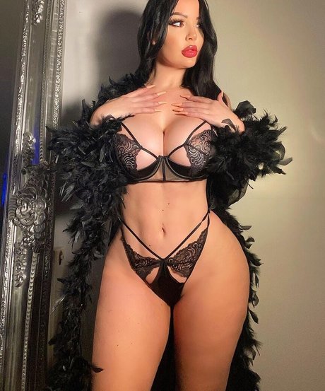 massage lesbien onlyfans assez chaud archive