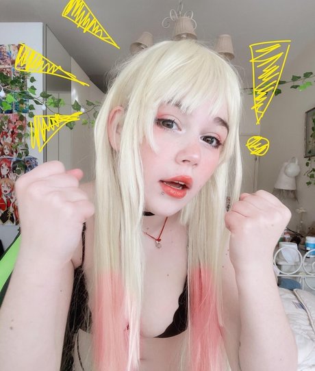 fille courbée dà côté onlyfans nus gratuits collection