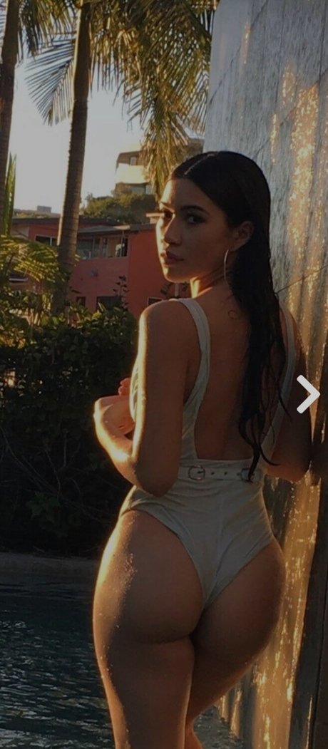 femme seulementfans art chaud image