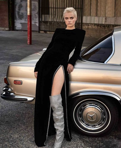Cara Delevingne star exclusive galeries