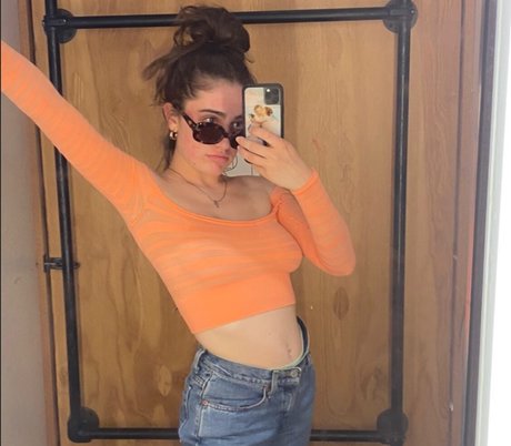 Rachel Anne Sennott étoile de haute qualité galerie