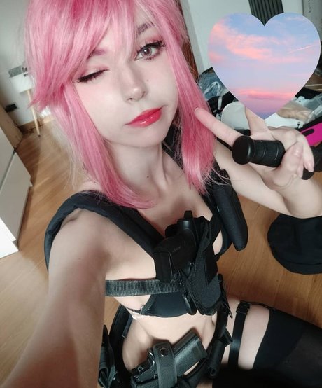 visage blond uniquementfans chaud et sexy img