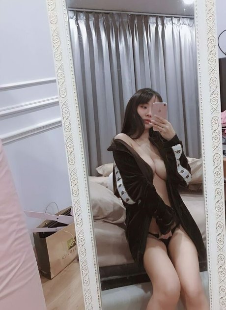 Munkawka actrice porno photo