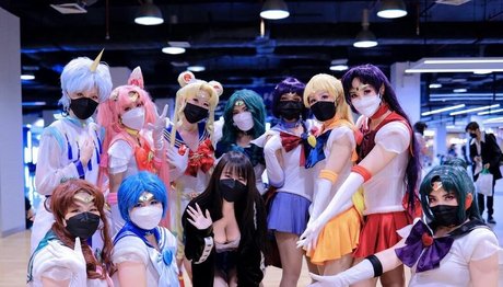 Munkawka star érotique photos