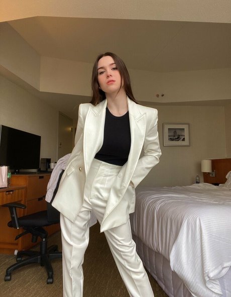 Frankie Lollia star érotique img