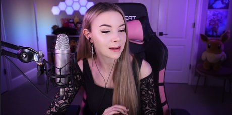 Dizzykitten haut modèle galerie