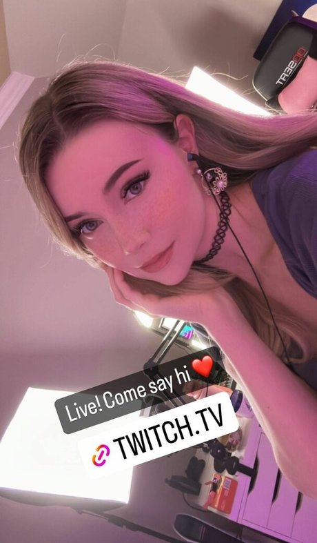 Dizzykitten modèle sexy collection